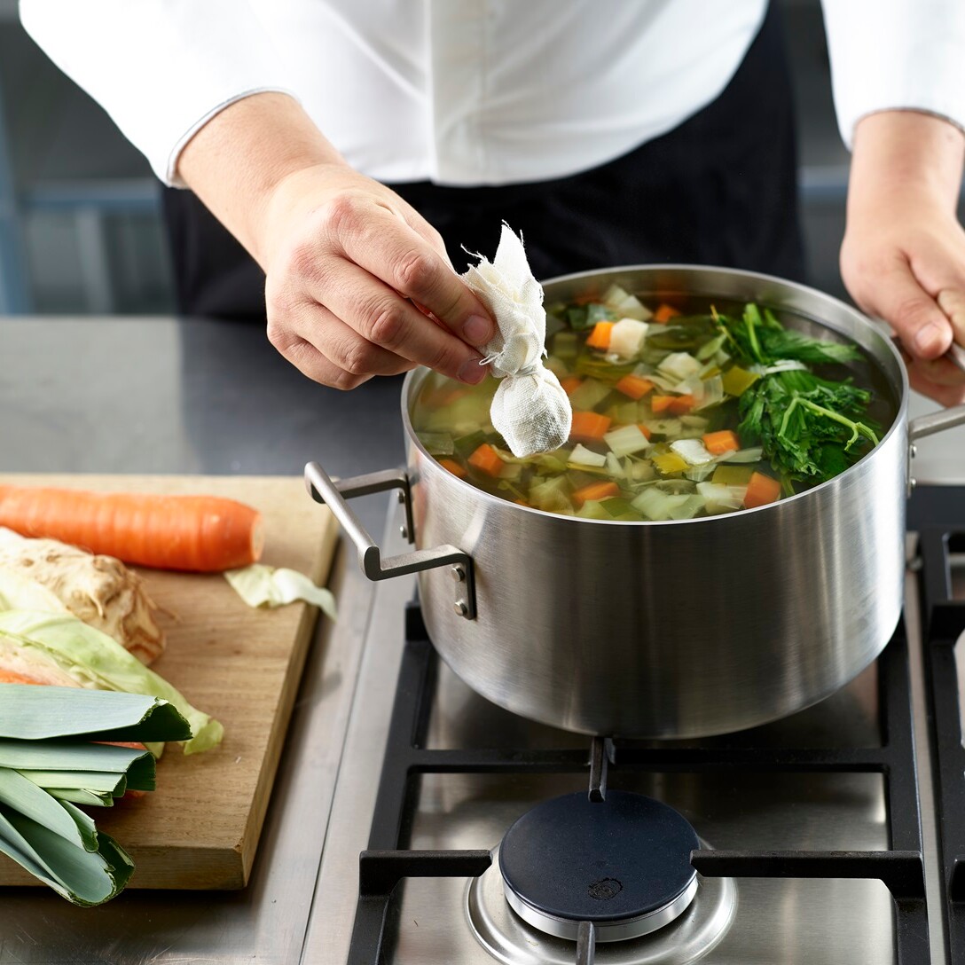 Handelsgastronomie im Trend: Warme und kalte Speisen für den schnellen Genuss Betriebsgastronomie